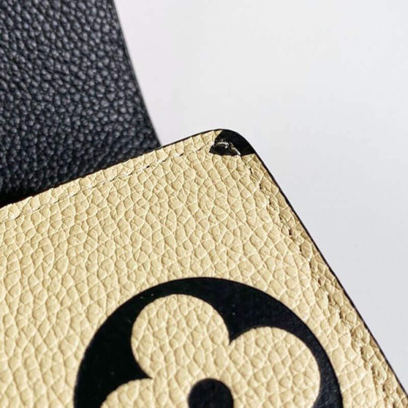 Louis Vuitton LV Crafty Sarah Wallet M69514