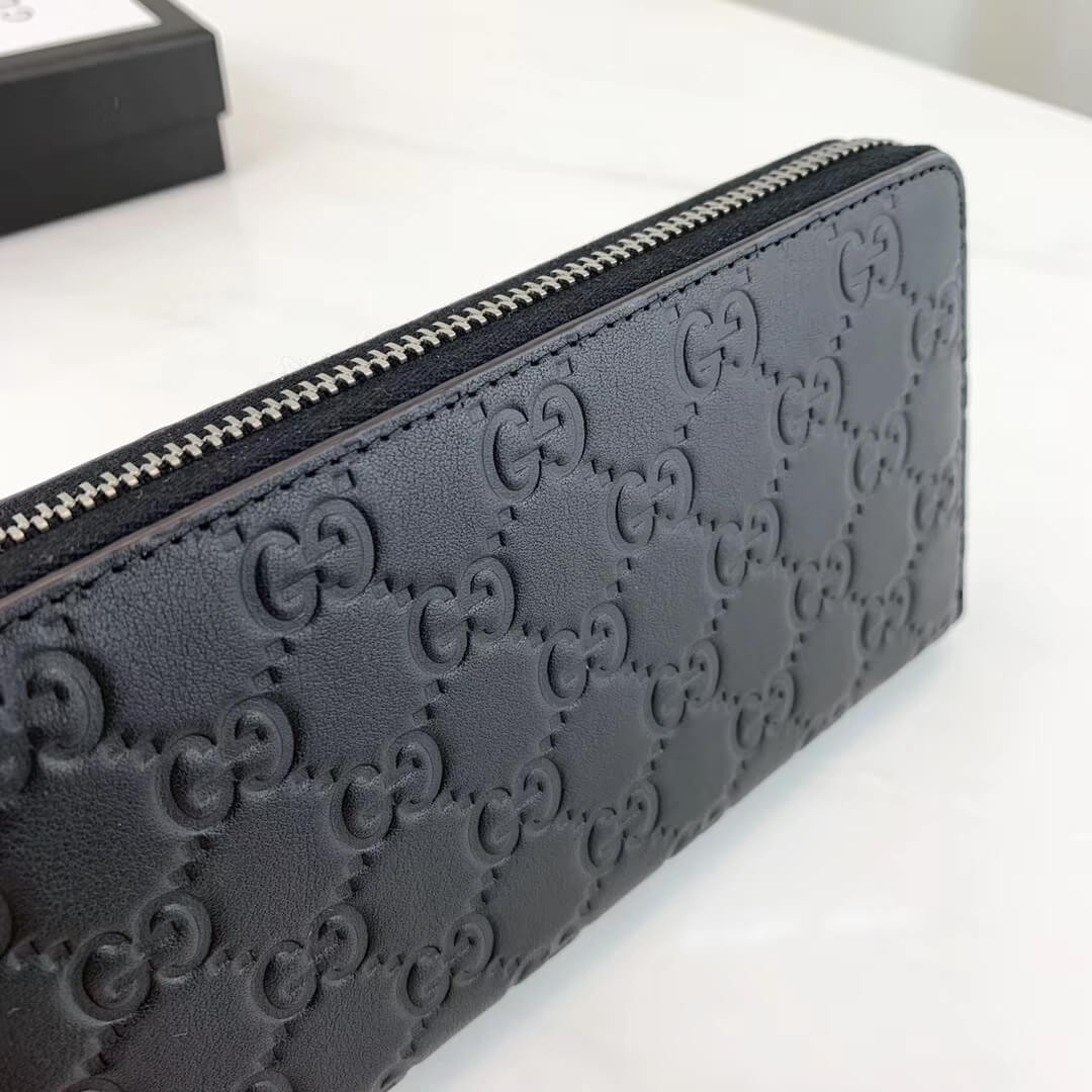 Gucci Signature Zip Around Wallet 307987
