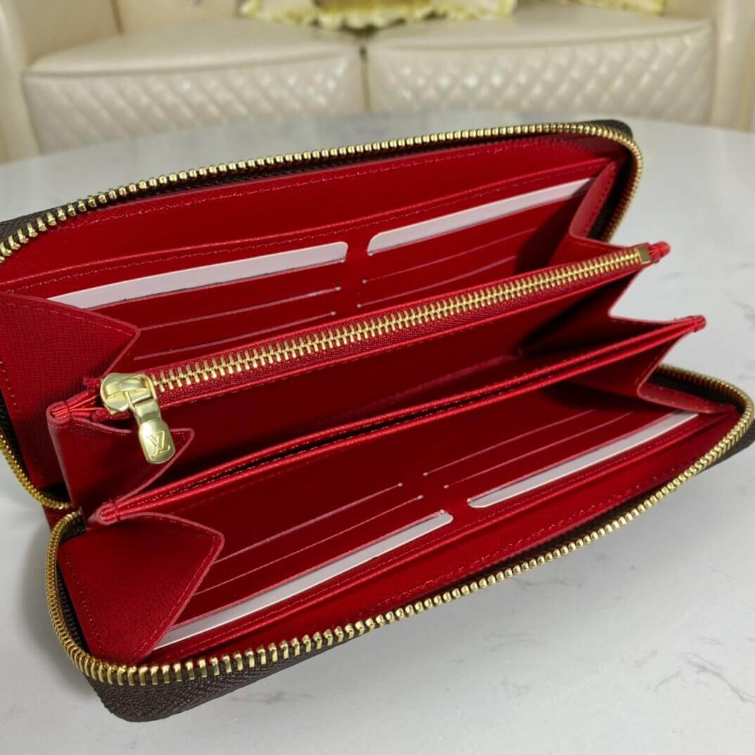 Louis Vuitton Christmas Animation 2020 Zippy Wallet N60403