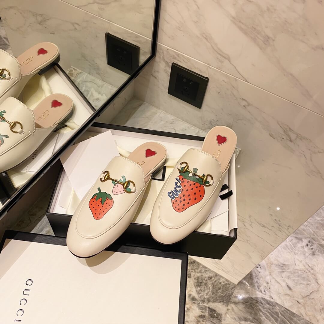 Gucci Princetown Slipper with Gucci Strawberry 580082