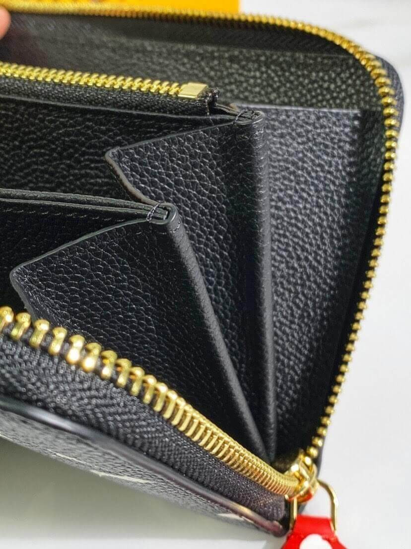 Louis Vuitton LV Crafty Zippy Wallet M69727 M69698