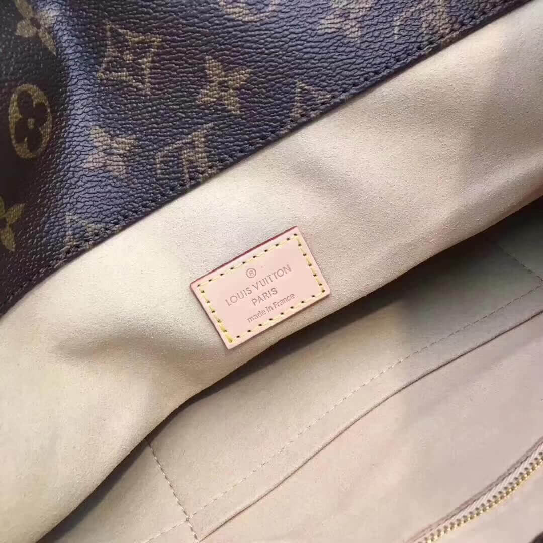 Louis Vuitton Monogram Canvas Artsy GM M40259