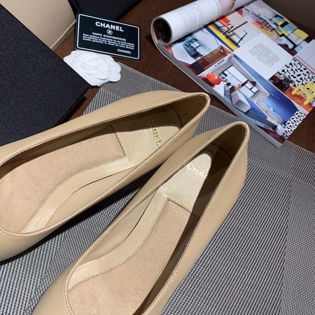 Chanel Klassische Pumps G35802