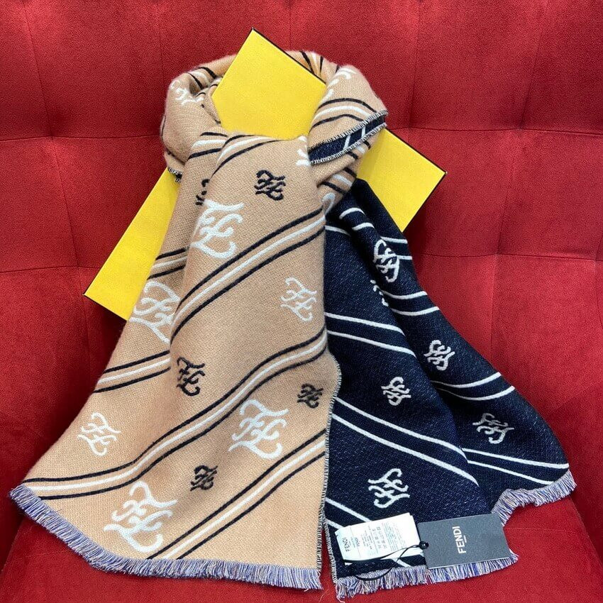 Fendi Wool Scarf In Beige/Blue FXT085