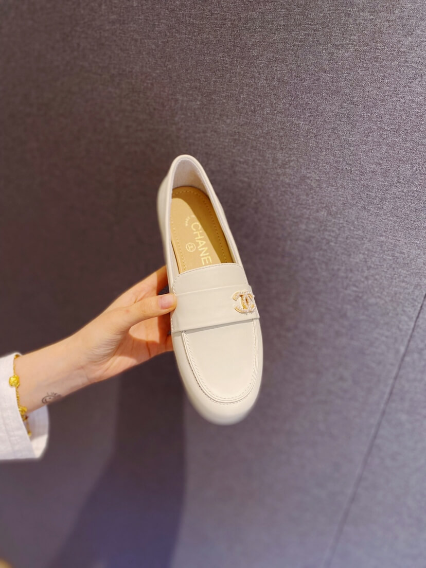 Chanel Loafers G35632