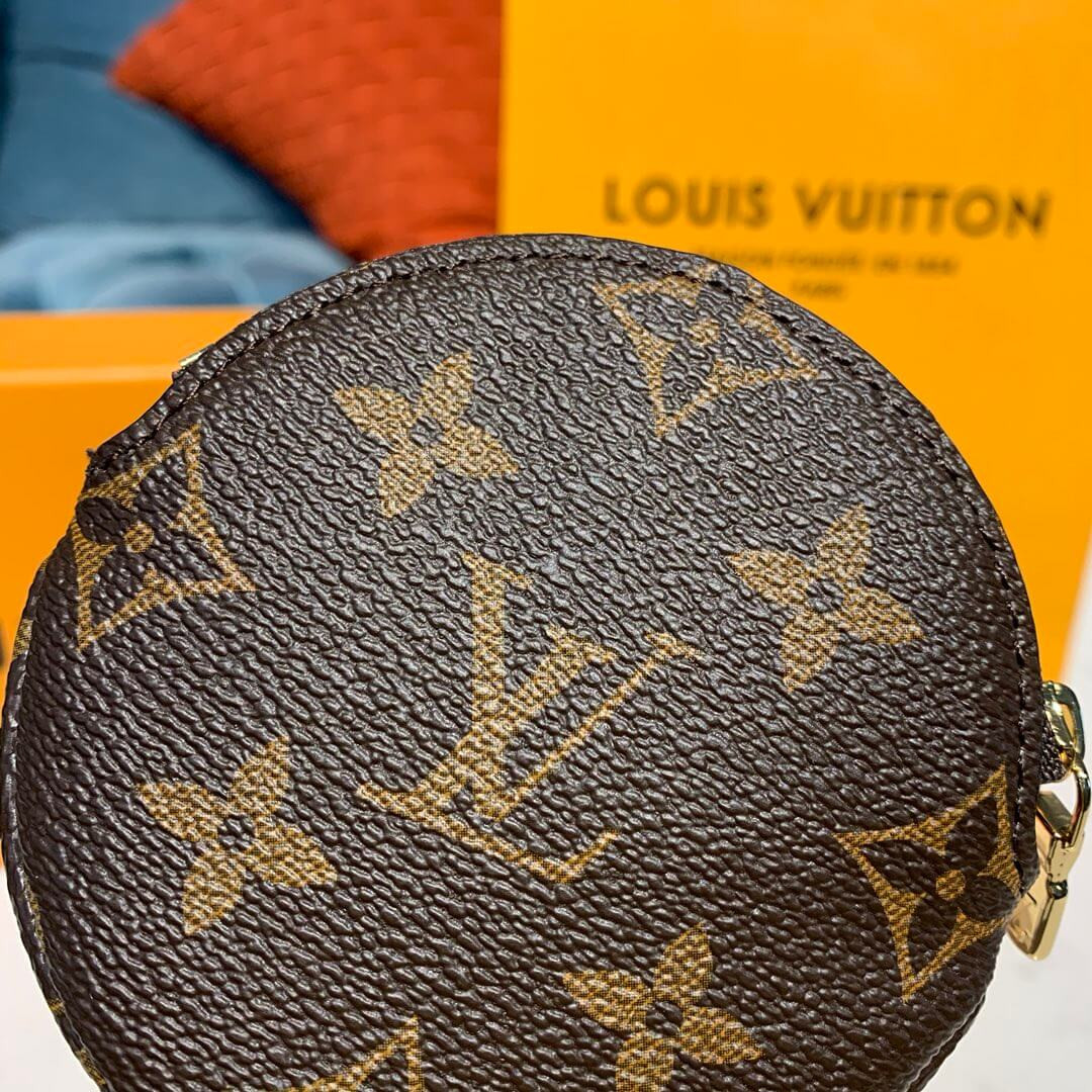 Louis Vuitton Shanghai Round Coin Purse M61926