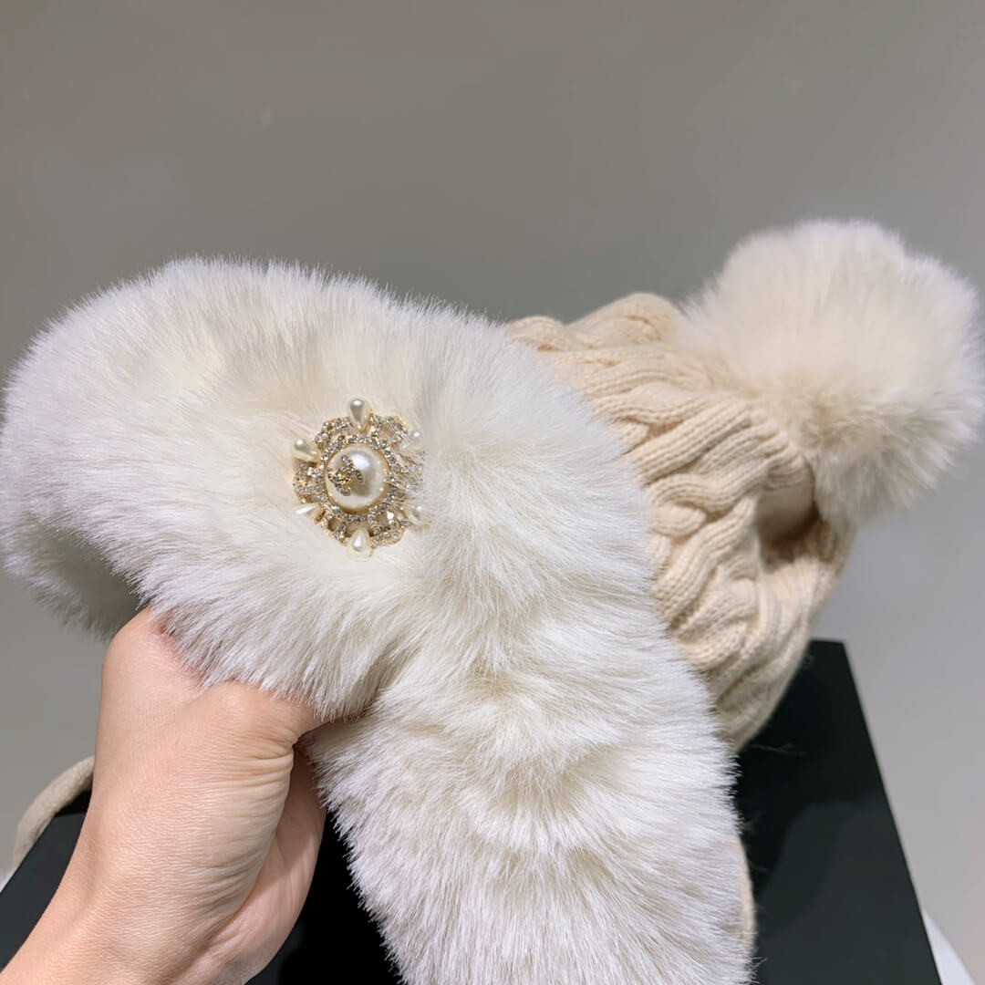 Chanel Wool Beanie D018