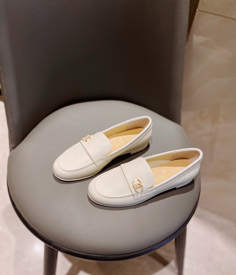 Chanel Loafers G35632