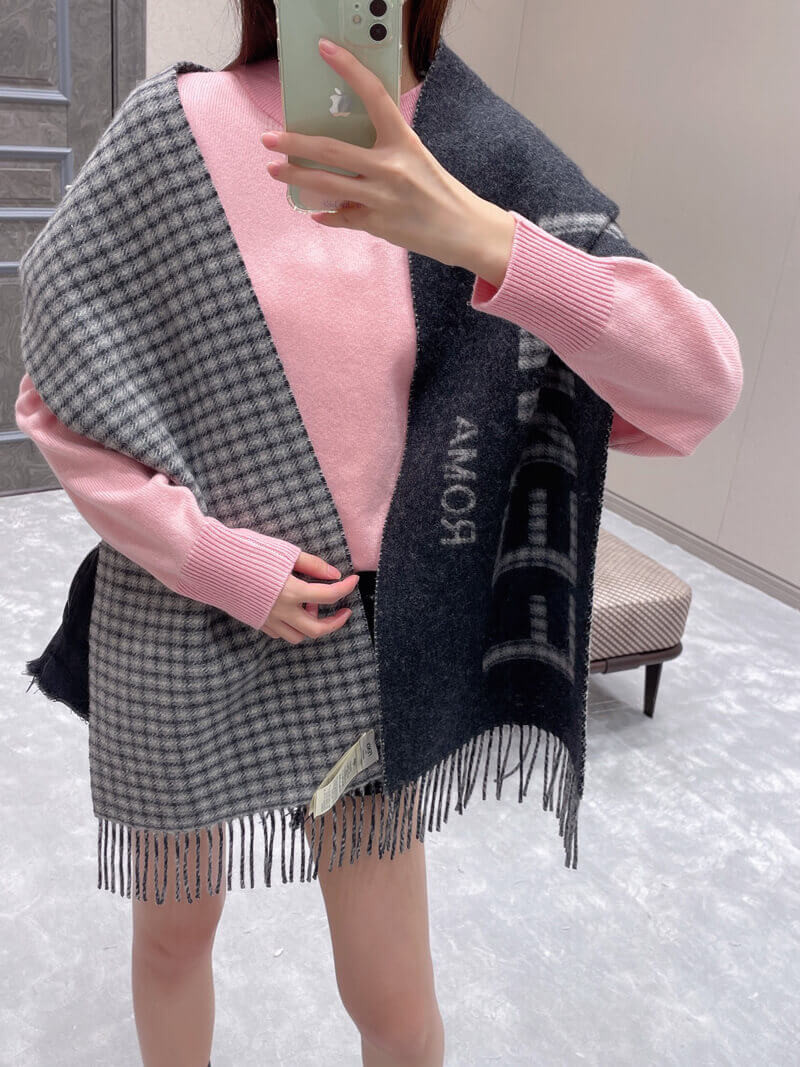 Fendi Grey Wool And Cashmere Scarf FXT334