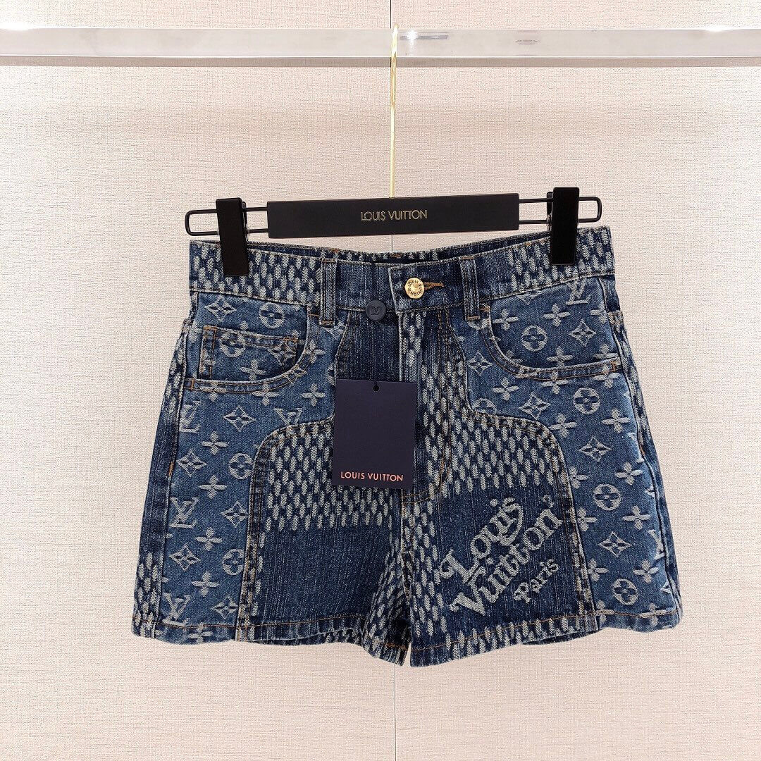 Louis Vuitton LV² Mini Shorts 1A80VK