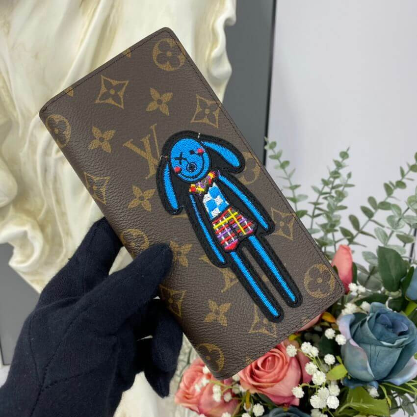 Louis Vuitton Brazza Wallet M80158
