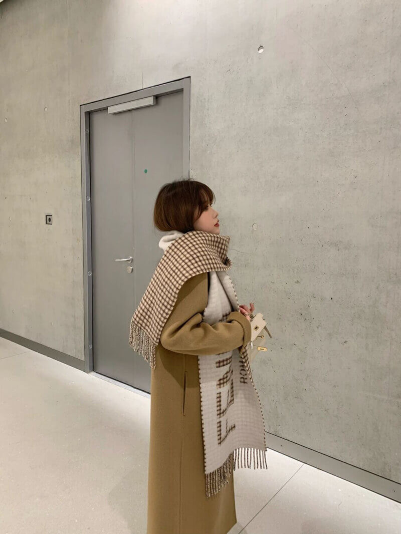 Fendi Cream Wool And Cashmere Scarf FXT334