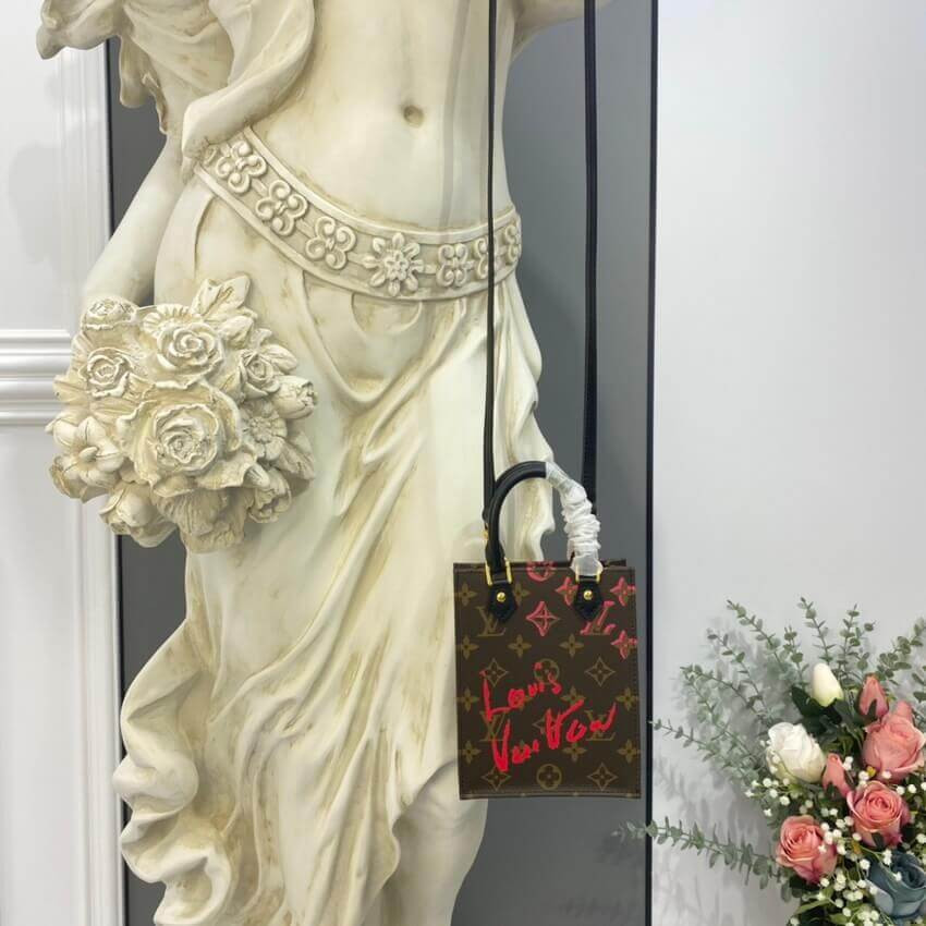 Louis Vuitton Signature Drawn Petit Sac Plat M80839