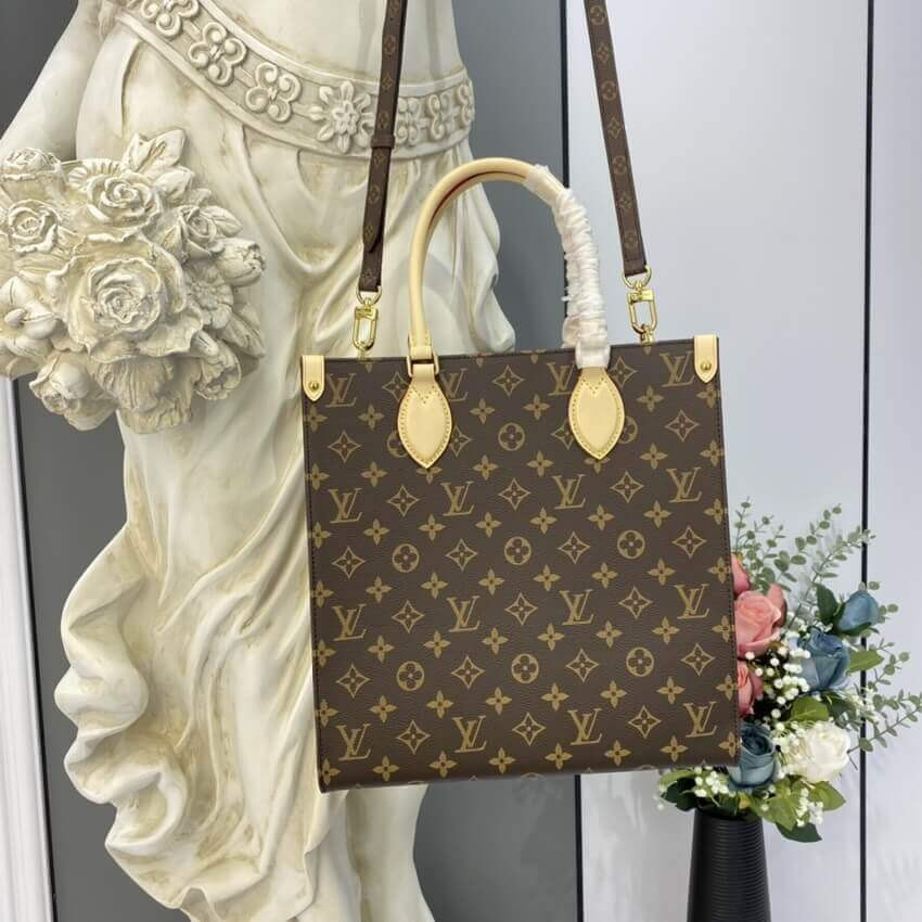 Louis Vuitton Monogram Sac Plat Petit M45848