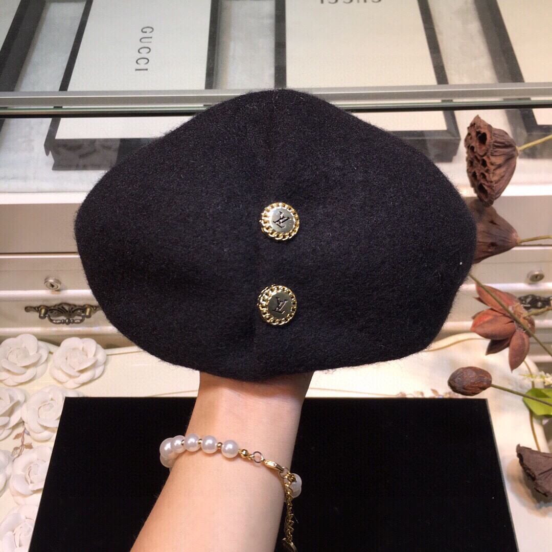 Louis Vuitton Wool Beret 1102