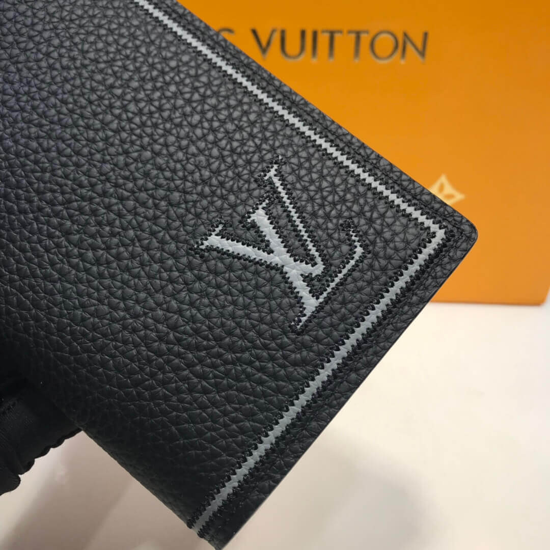 Louis Vuitton Taurillon Leather Brazza Wallet M66540