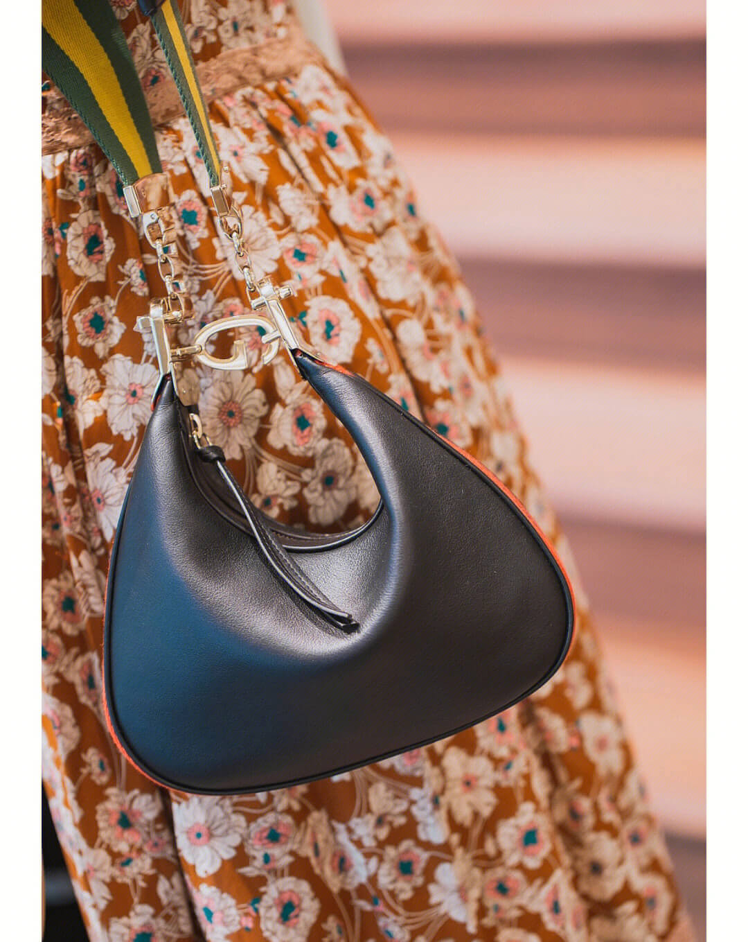 Gucci Black Leather Attache Small Shoulder Bag 699409