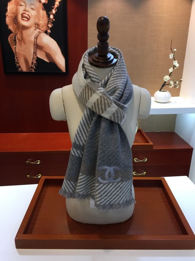 Chanel Cashmere Stole C2676