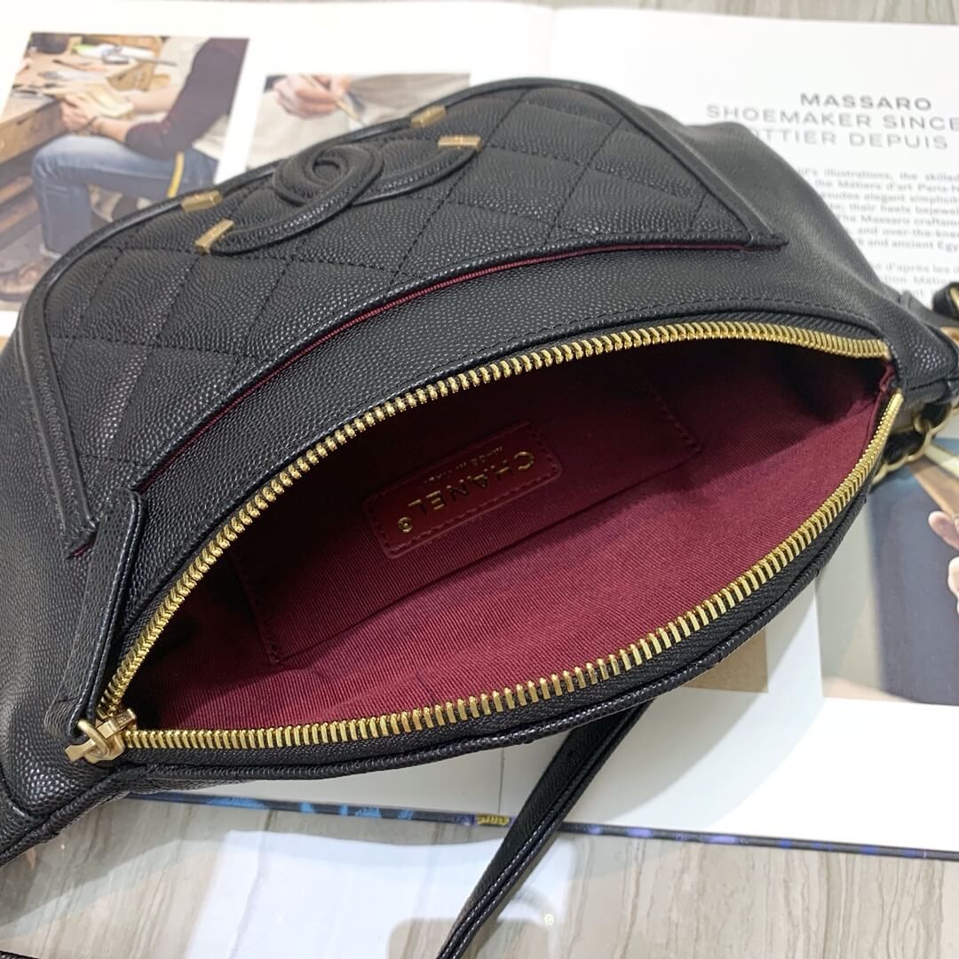 Chanel Quilted Caviar Clafskin Waist Bag S0929