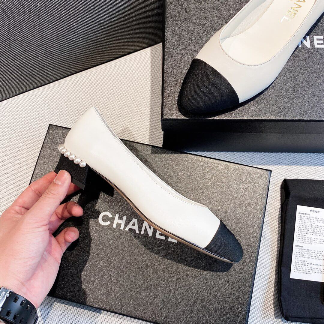 Chanel Pearl Embellished Ballerinas 36128