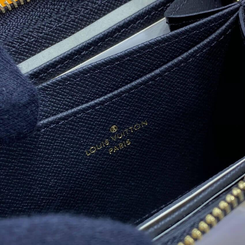 Louis Vuitton Game On Zippy Coin Purse M80305