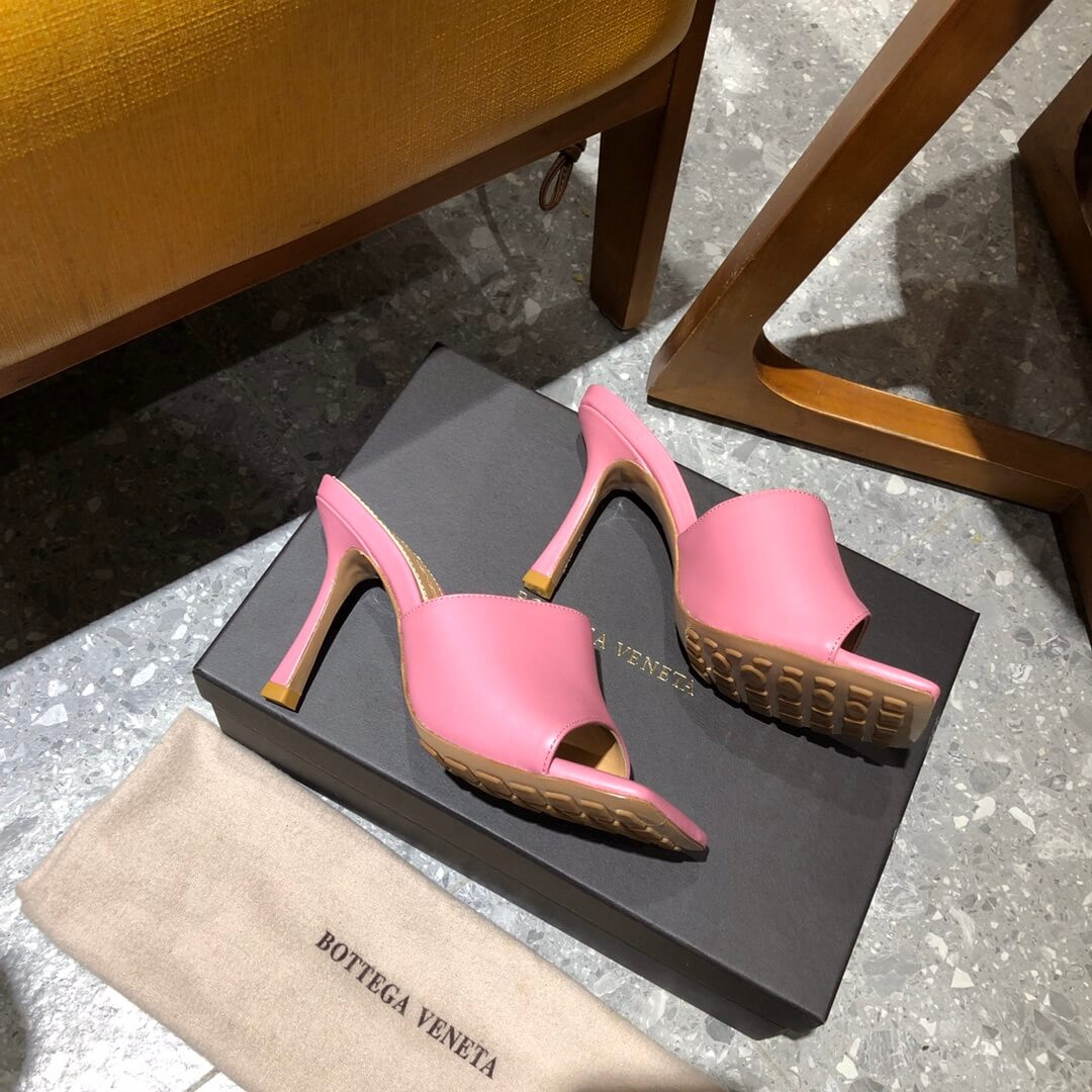 Bottega Veneta Stretch Sandals 610538