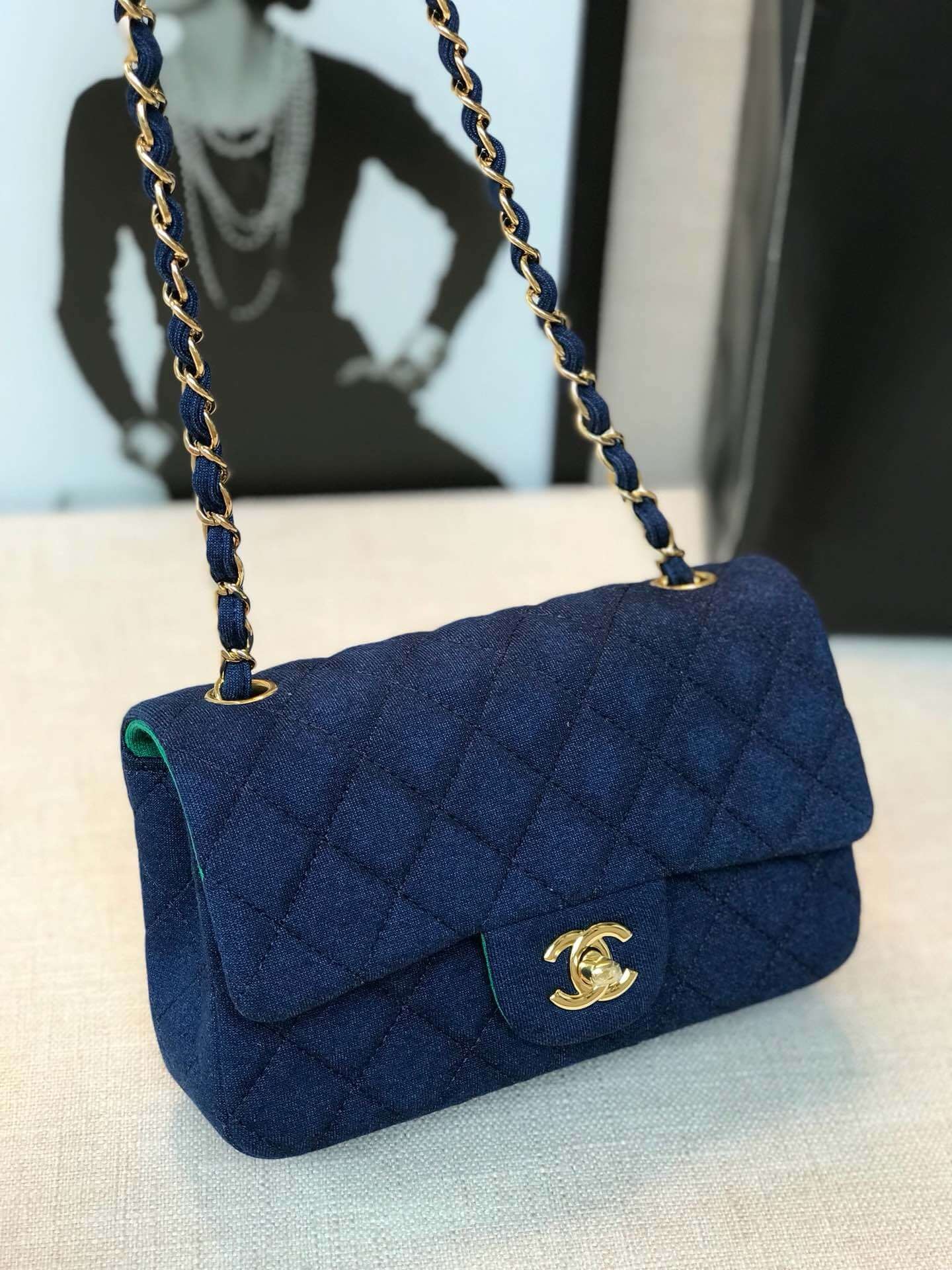 Chanel Jersey Classic Handbag A01112