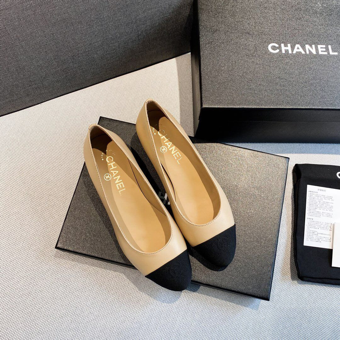 Chanel Pearl Embellished Ballerinas 36128