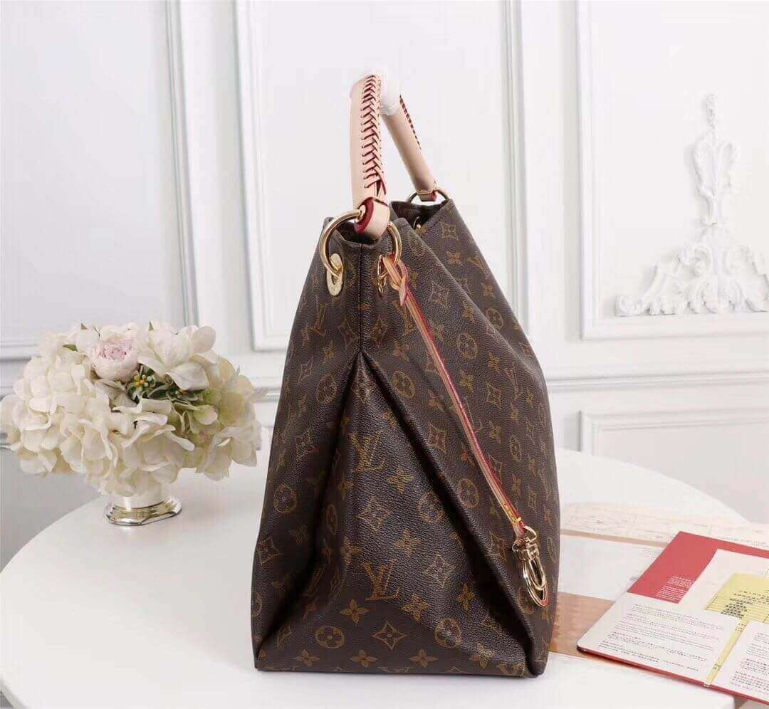 Louis Vuitton Monogram Canvas Artsy MM M40249