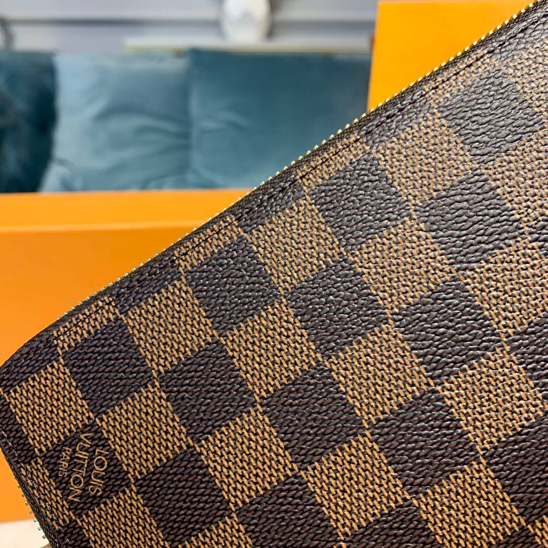Louis Vuitton Damier Ebene Canvas Zippy Wallet N41661