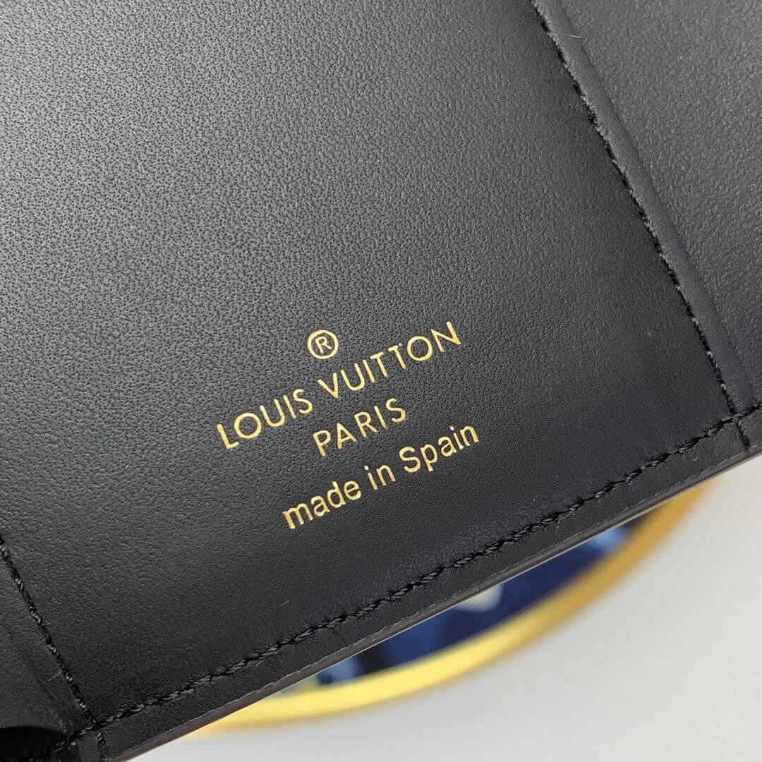 Louis Vuitton Dauphine Compact Wallet M68725
