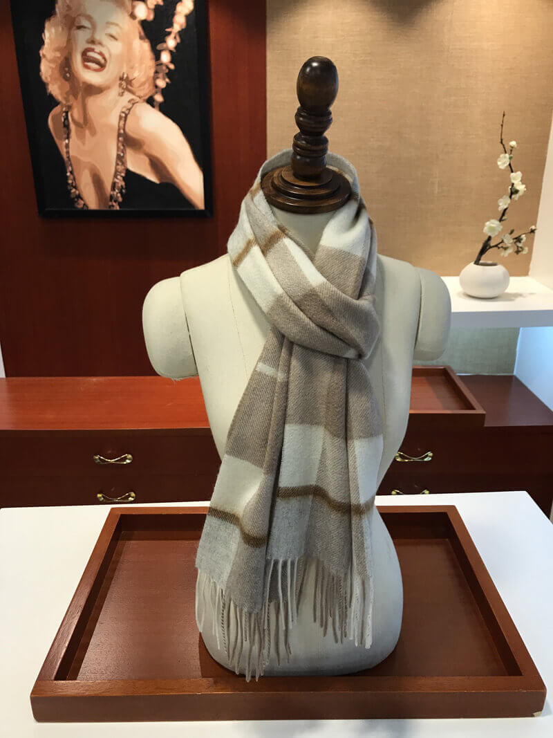 Burberry Unisex Check Wool Scarf 2403