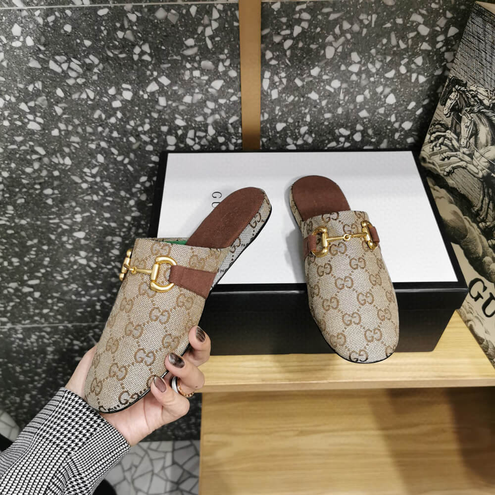 Gucci GG canvas Slipper 604075