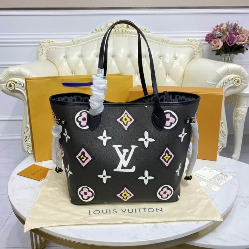 Louis Vuitton Neverfull MM M45818 M45819