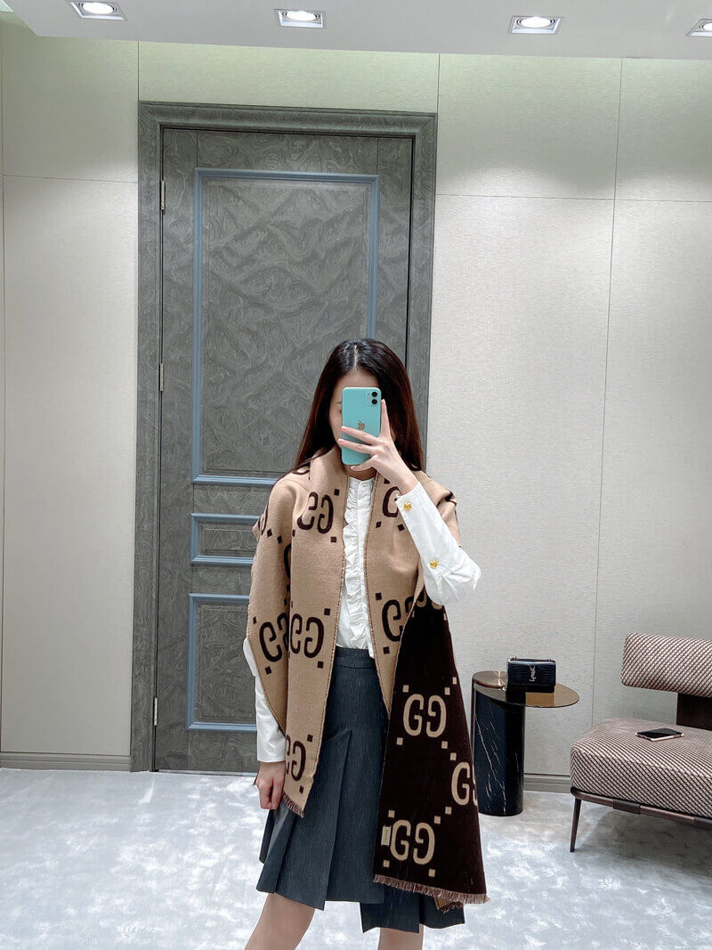 Gucci GG Jacquard Wool Silk Scarf 495592a