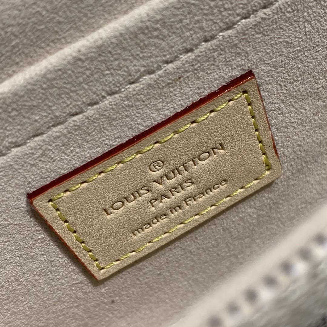 Louis Vuitton Damier Azur Canvas Kasai Wallet M58080