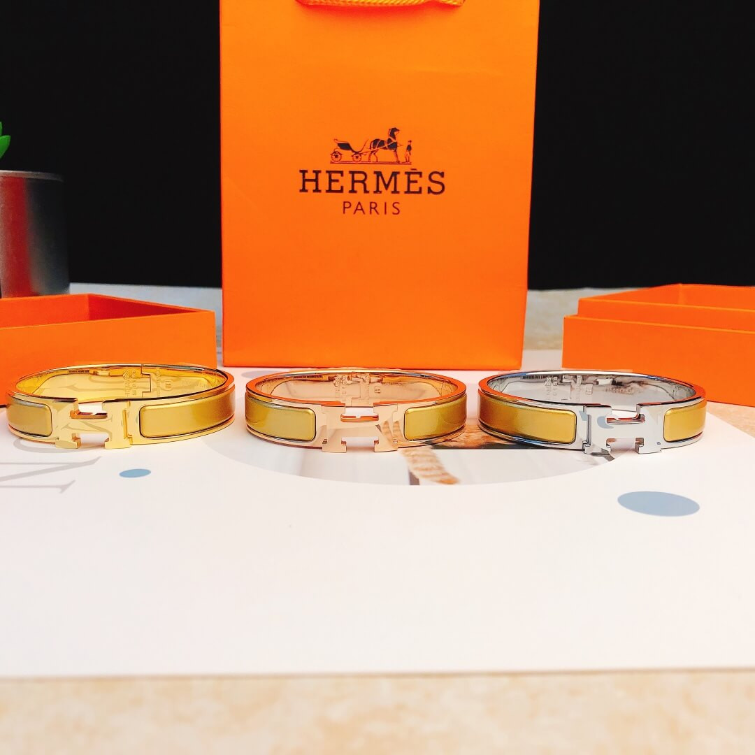 Hermes Narrow Clic H Bracelet In Yellow