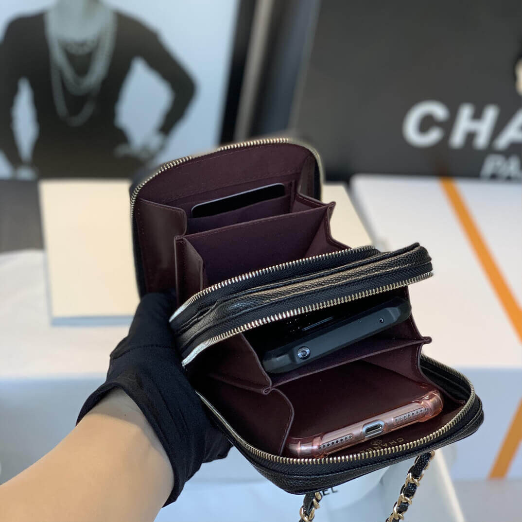 Chanel Phone Bag With Chain B01963
