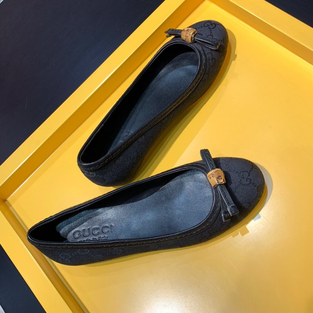 Gucci Canvas Ballerinas 423167 Black