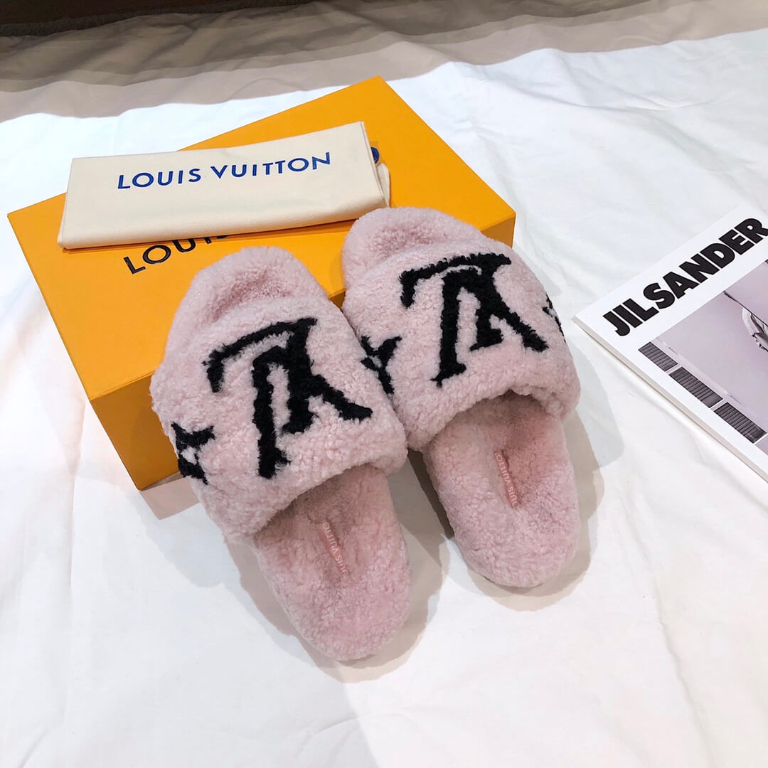 Louis Vuitton Bom Dia Flat Mules Shearling 1A8CXB