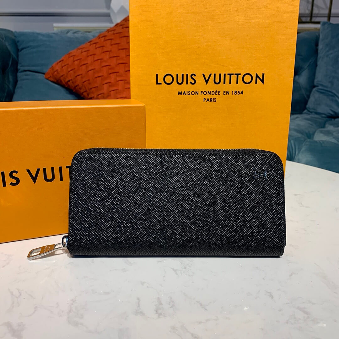 Louis Vuitton Taiga Leather Zippy Wallet Vertical M30317