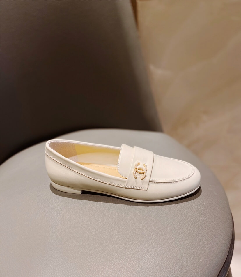 Chanel Loafers G35632