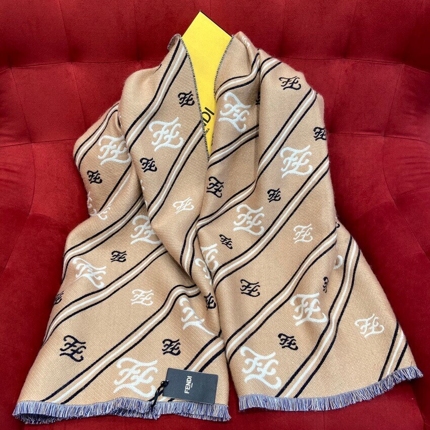 Fendi Wool Scarf In Beige/Blue FXT085