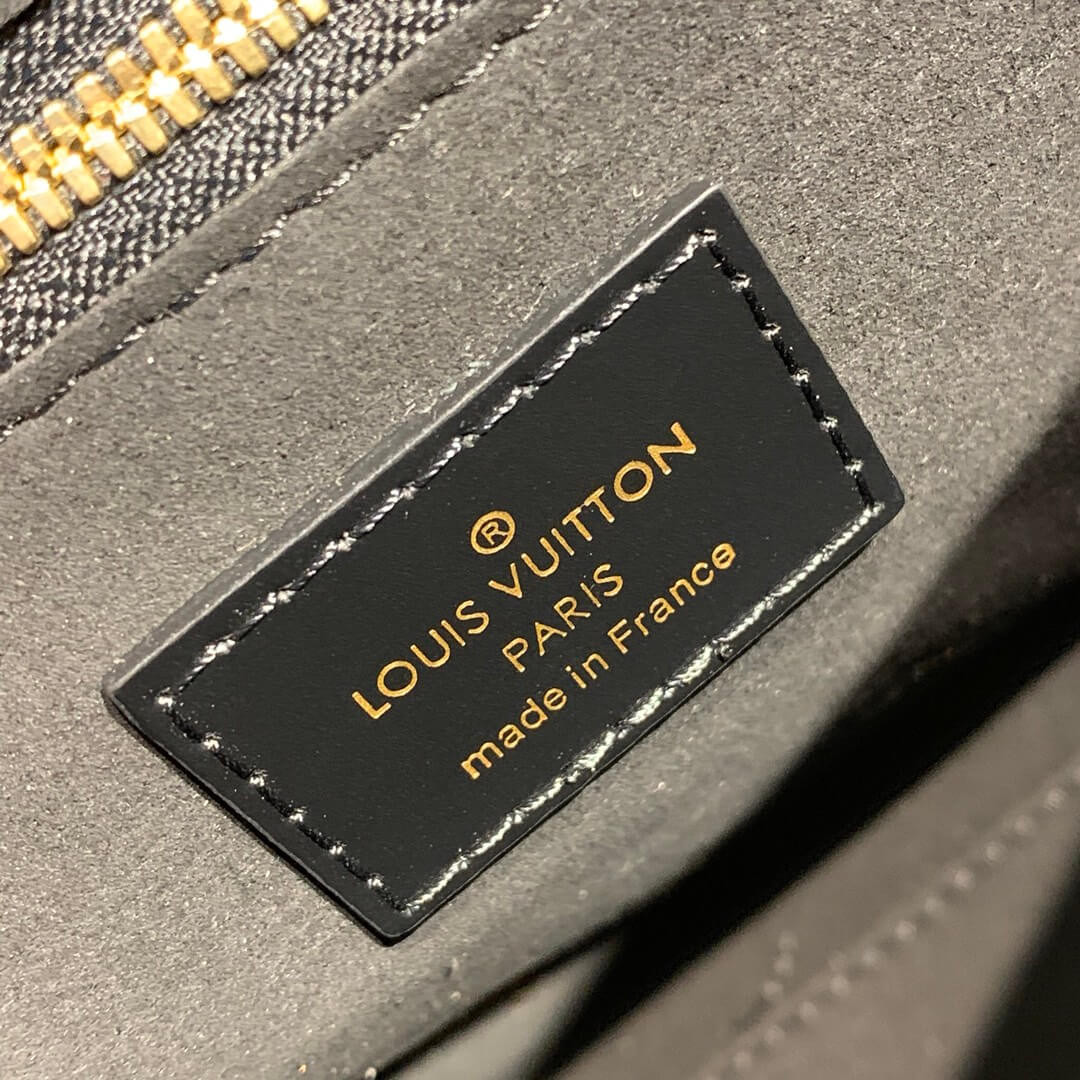 Louis Vuitton Monogram Canvas One Handle Flap Bag MM M43125