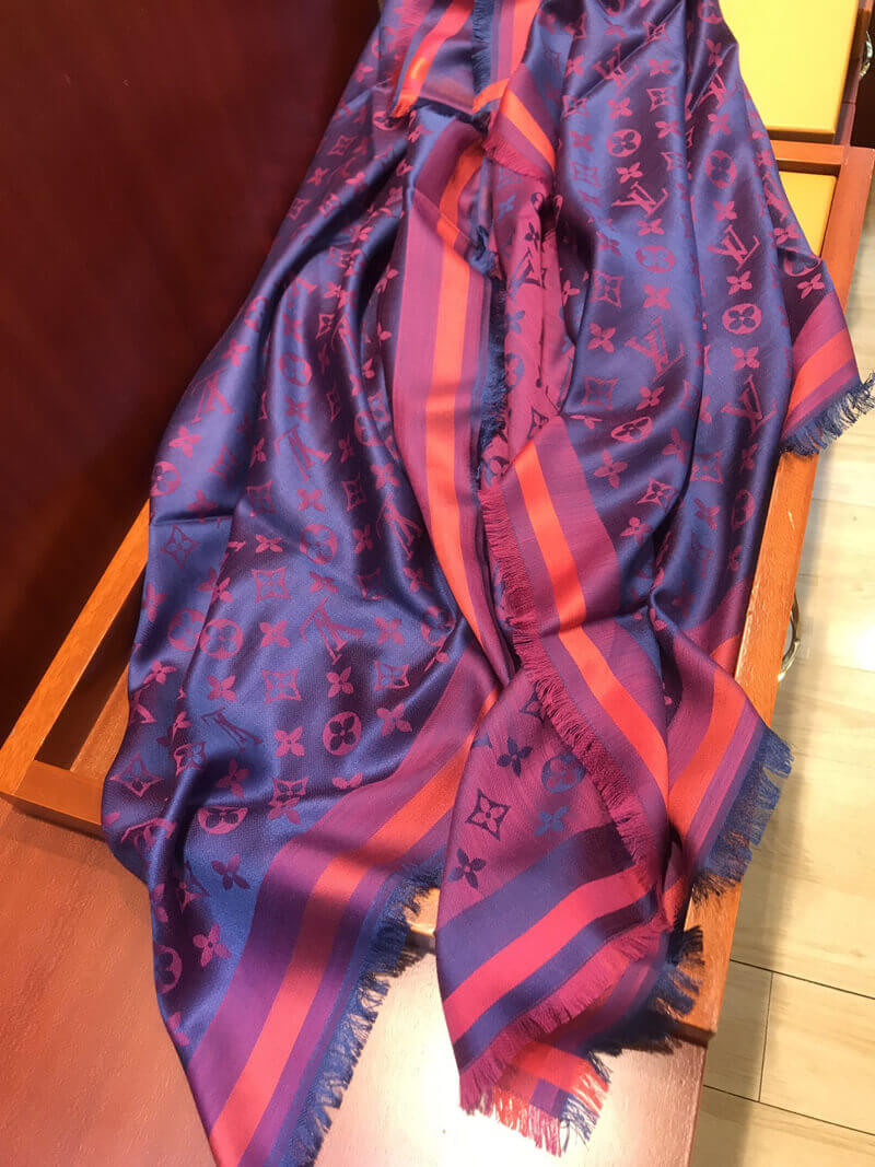 Louis Vuitton Monogram Shine Shawl 3506