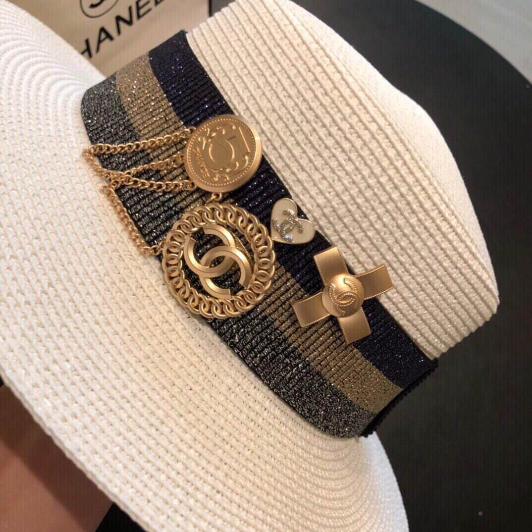 Chanel Badge Fedora Hat D014
