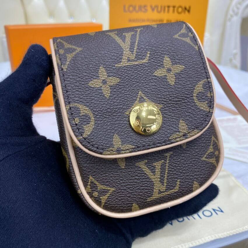 Louis Vuitton Pochette Cancun Pouch M60018