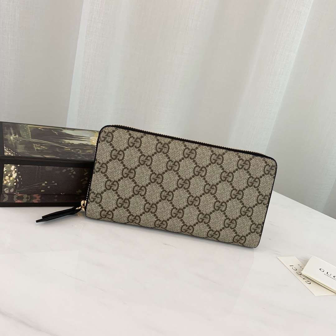 Gucci GG Supreme Zip Around Wallet 410102
