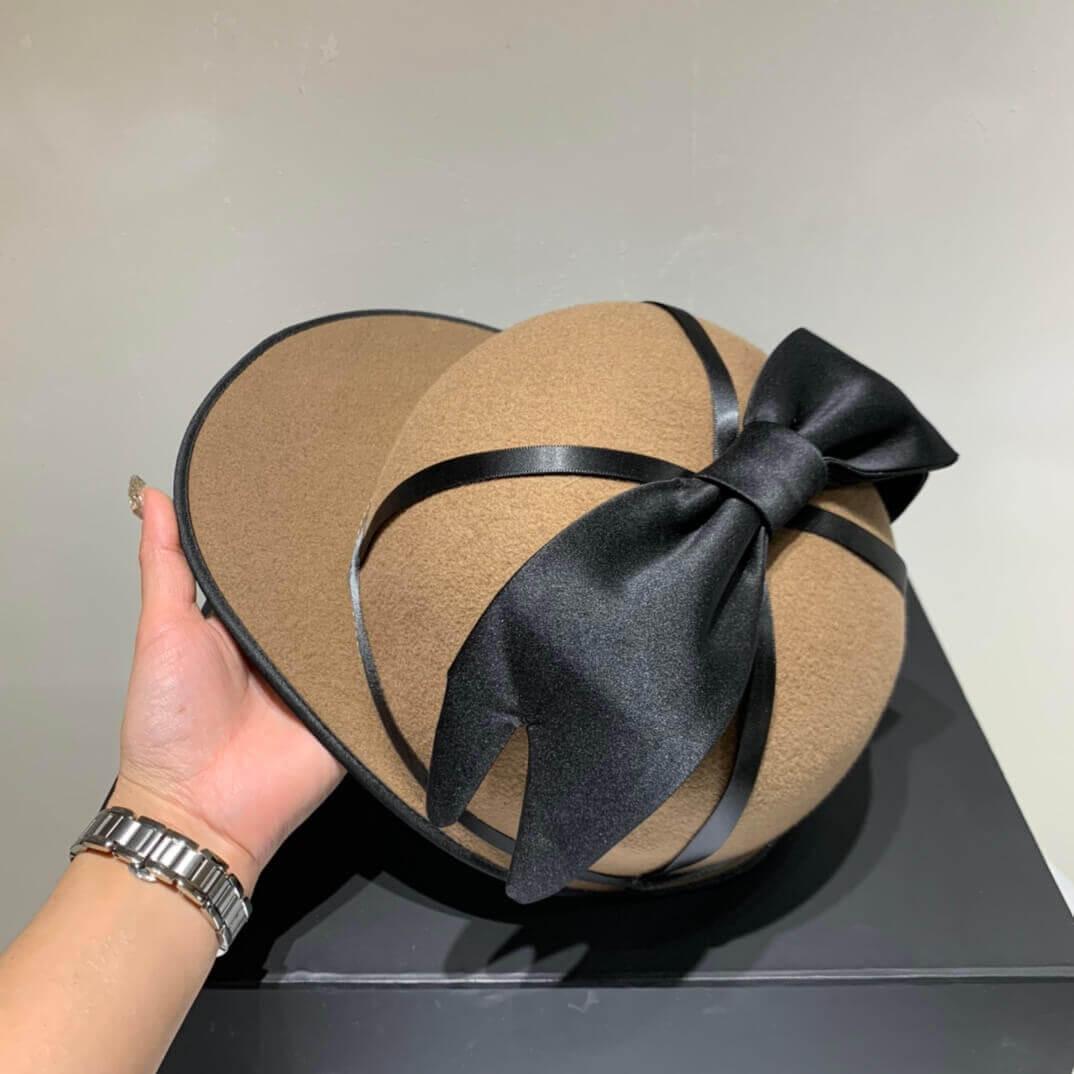 Burbbery Wool Hat 8011