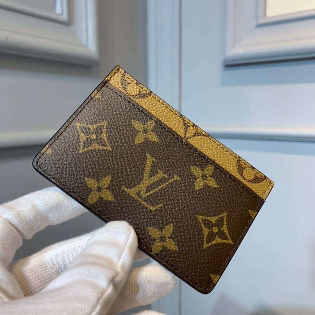 Louis Vuitton Card Holder M69161